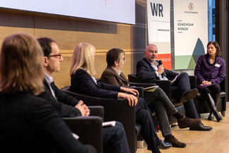 Panel "Unterschiedliche Perspektiven auf die Reform von Personalstrukturen in der Wissenschaft" (Foto: Jürgen Aloisius Morgenroth)
